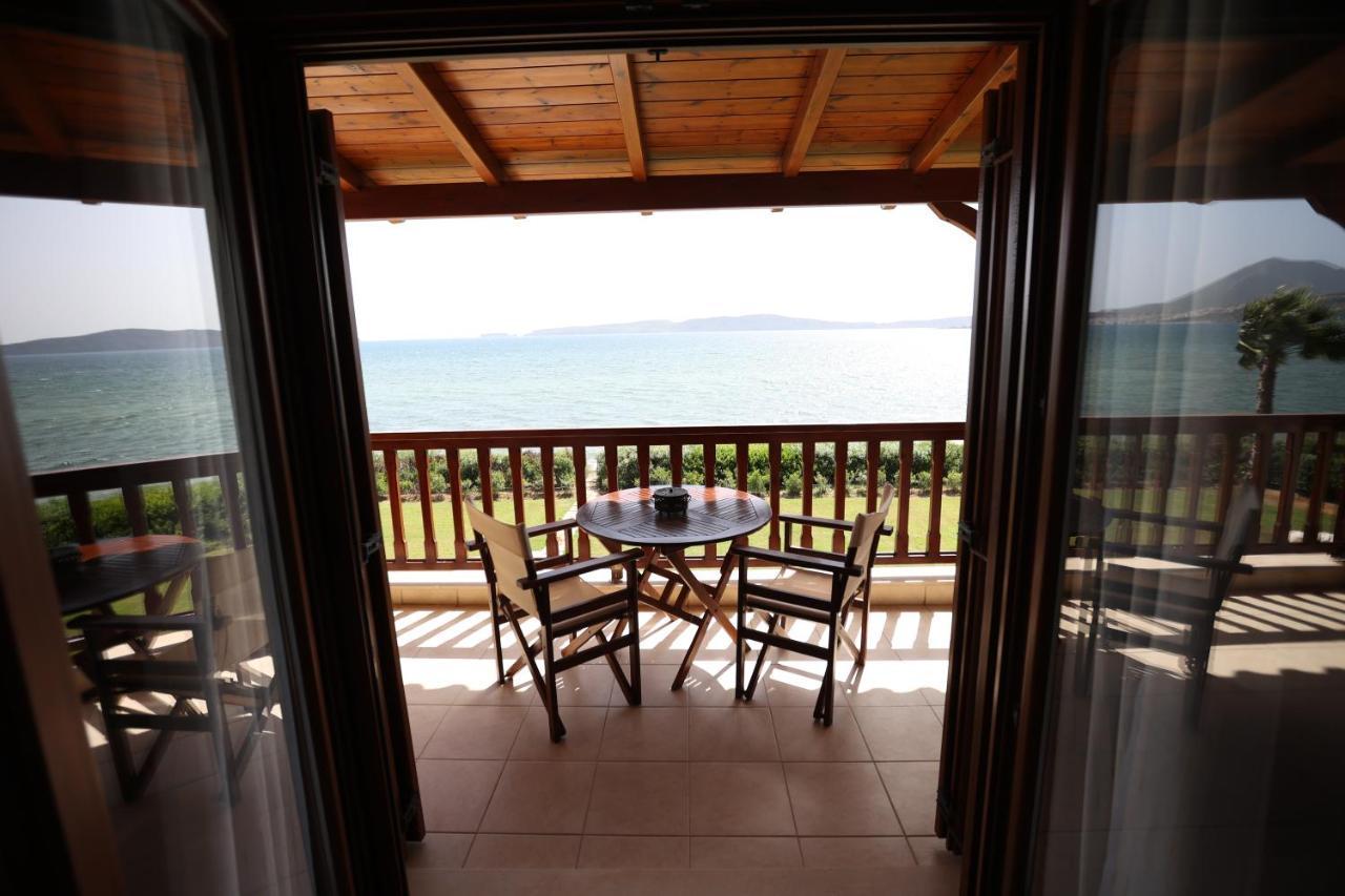Seaside Gialova Daire Pylos Dış mekan fotoğraf